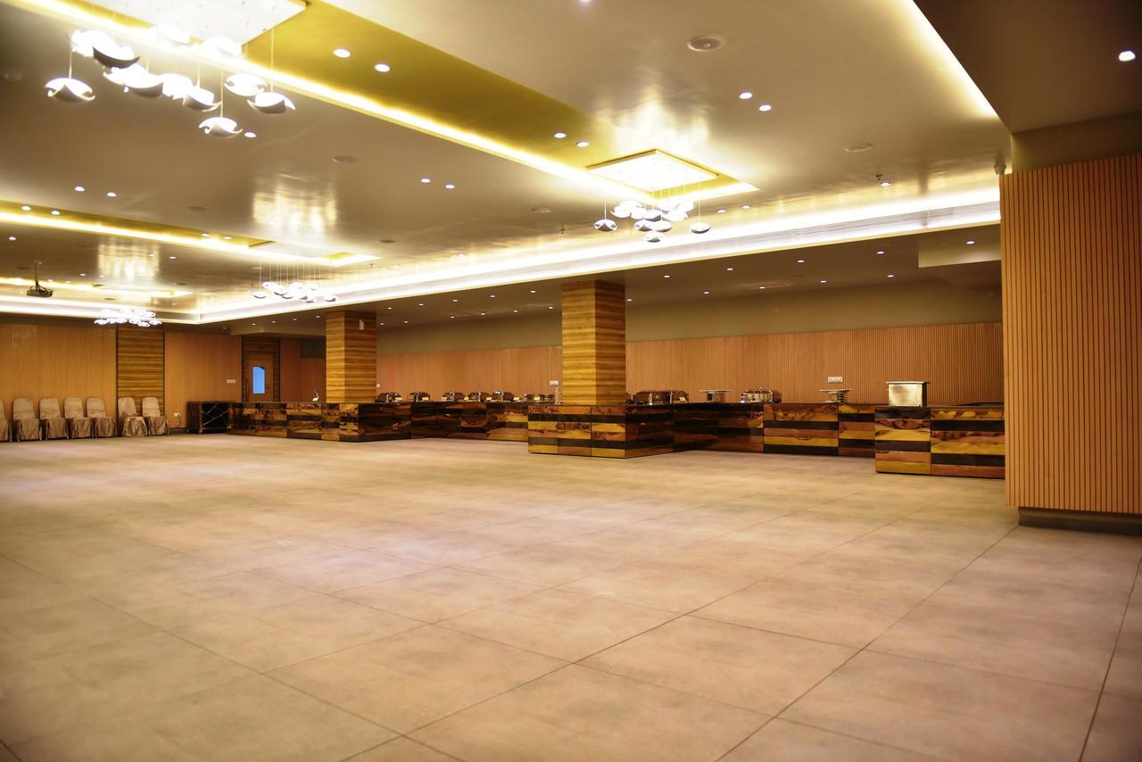 The Panchvati Hotel Rajkot Dış mekan fotoğraf